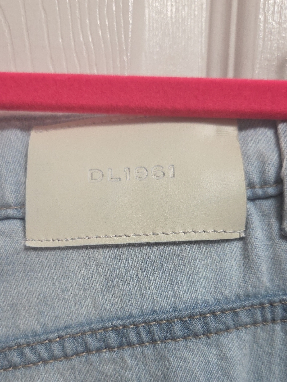 DL1961 Isabel Wide Leg Jeans - Picture 6 of 8